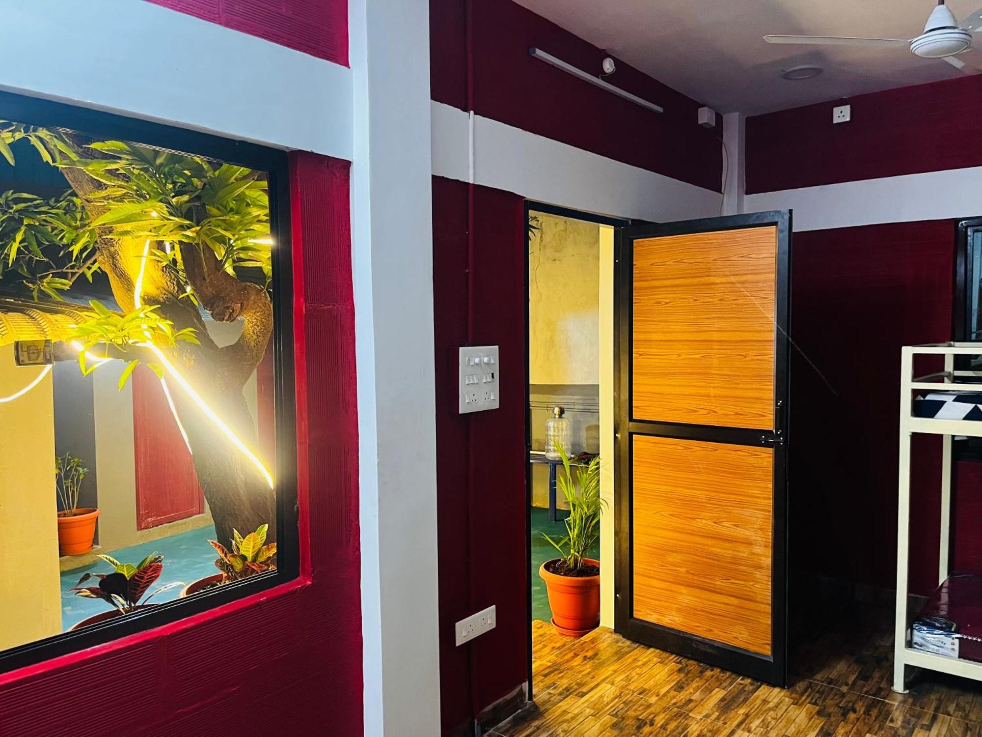 Hostel Kuruku Santhu Colive Pondicherry Exterior foto